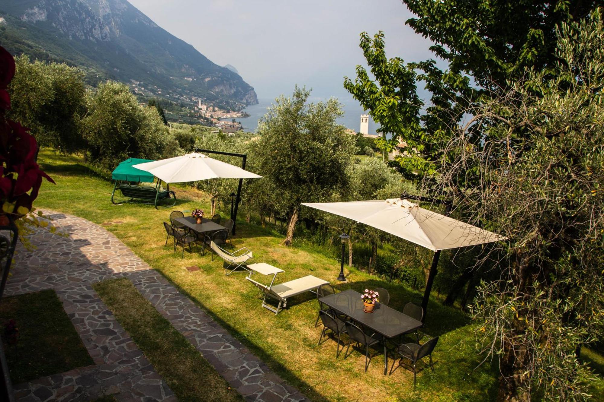 Agriturismo L'Uliveto Gargnano Bagian luar foto